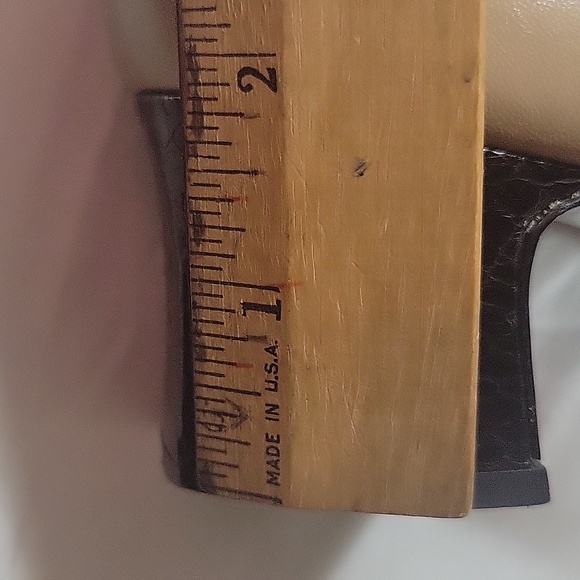 BANDOLINO Beige & Black Size 9N Shoes - Picture 8 of 8